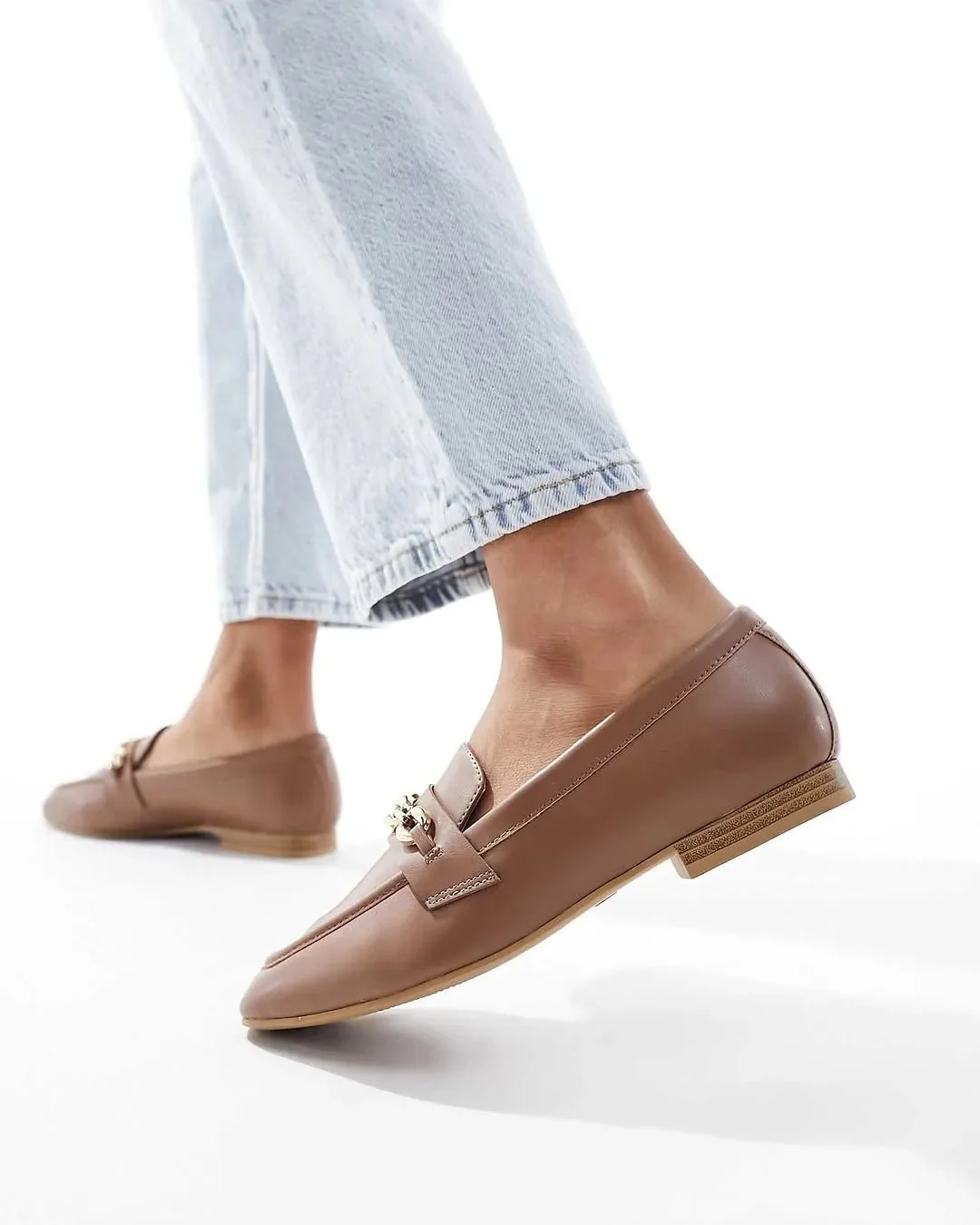 Timeless Zara Women’s Classic Shoe - Image 6