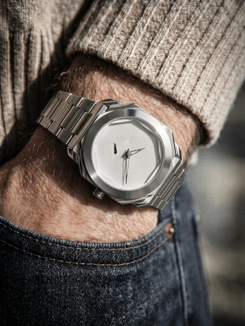 Veltrix Orbit – Premium Stainless Steel Quartz Watch - Image 6